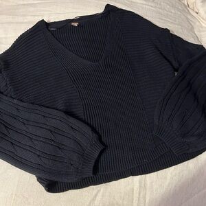 Free People Black V-Neck Sweater